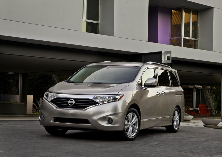2015 Nissan Quest Picture