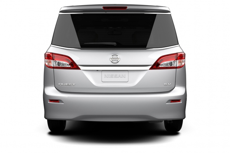 2016 Nissan Quest Picture