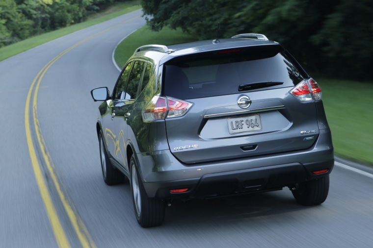 2014 Nissan Rogue SL AWD Picture