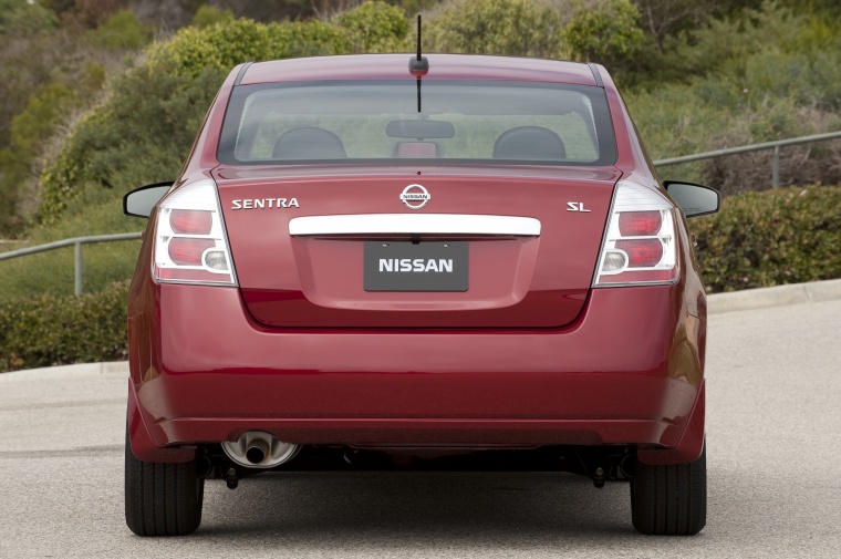 2012 Nissan Sentra SL Sedan Picture