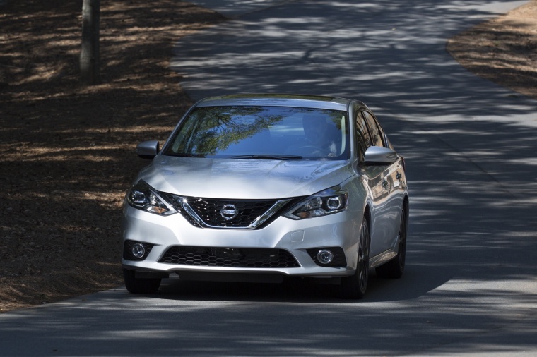 2017 Nissan Sentra SR Turbo Picture