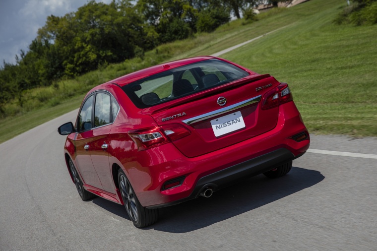 2017 Nissan Sentra SR Turbo Picture