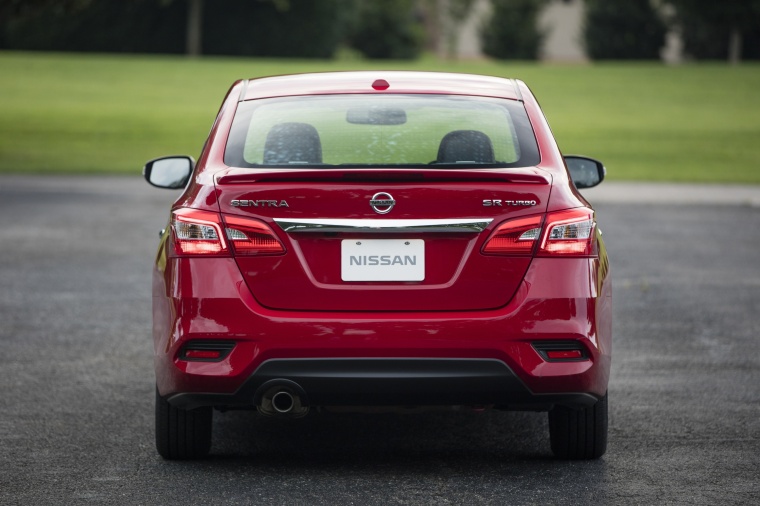 2018 Nissan Sentra SR Turbo Picture