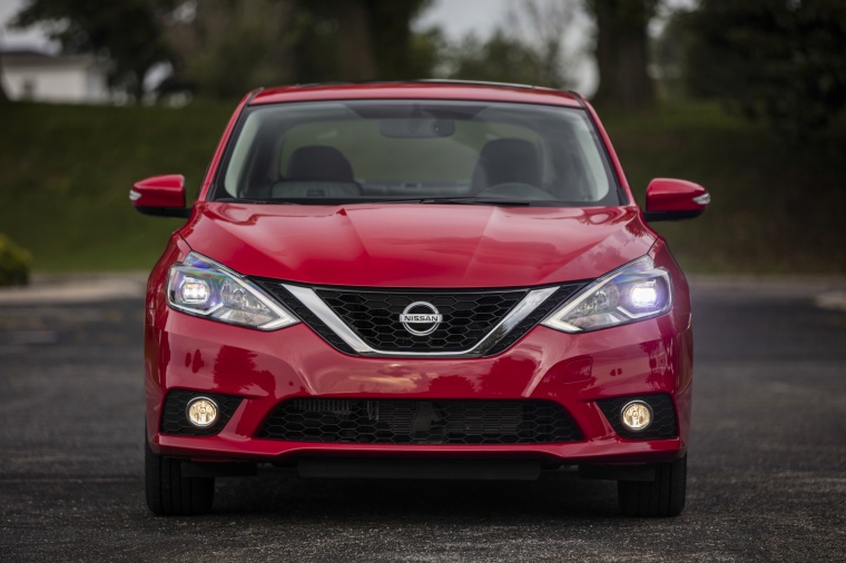 2018 Nissan Sentra SR Turbo Picture