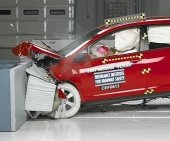 2011 Nissan Versa Sedan IIHS Frontal Impact Crash Test Picture