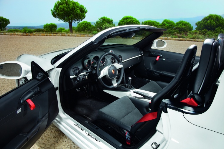 2011 Porsche Boxster Spyder Interior Picture