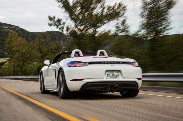 2018 Porsche 718 Boxster S Picture