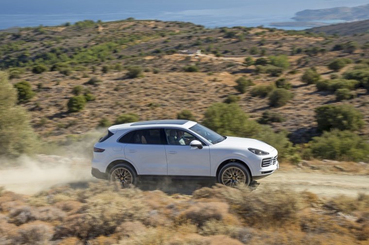 2019 Porsche Cayenne AWD Picture
