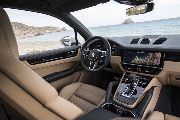 2019 Porsche Cayenne S AWD Interior Picture