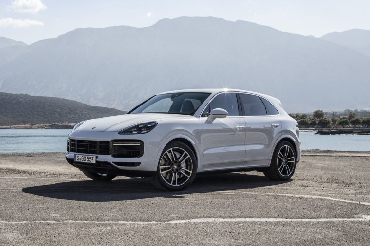 2019 Porsche Cayenne Turbo AWD Picture