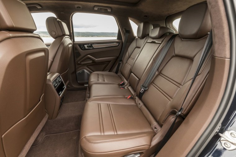 2019 Porsche Cayenne e-Hybrid AWD Rear Seats Picture