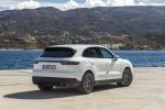Picture of 2019 Porsche Cayenne AWD in White