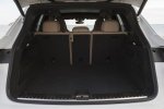 Picture of 2019 Porsche Cayenne S AWD Trunk