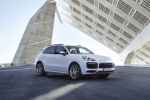 Picture of 2019 Porsche Cayenne e-Hybrid AWD in White