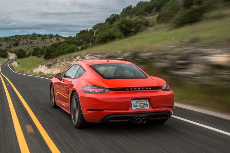 2018 Porsche 718 Cayman S Picture