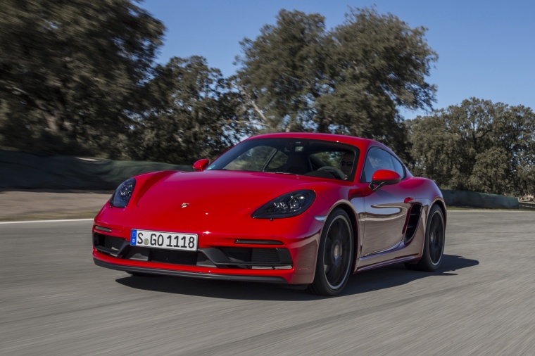 2018 Porsche 718 Cayman GTS Picture