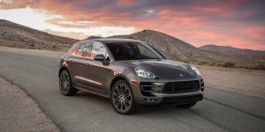 2015 Porsche Macan Pictures