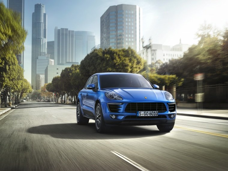 2016 Porsche Macan S Picture