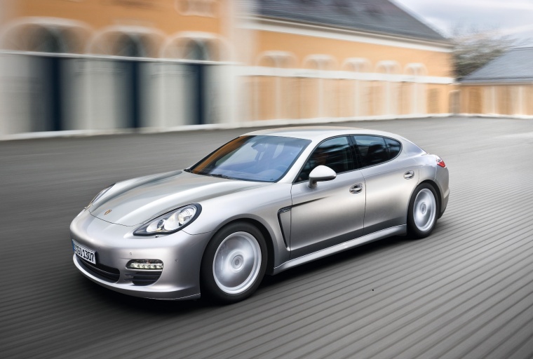 2013 Porsche Panamera Picture