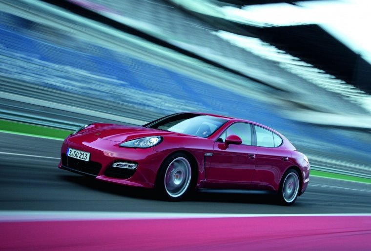 2013 Porsche Panamera GTS Picture