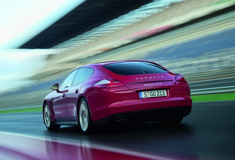 2013 Porsche Panamera GTS Picture