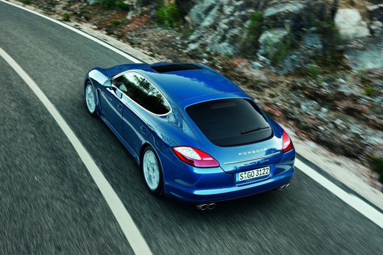 2013 Porsche Panamera S Hybrid Picture