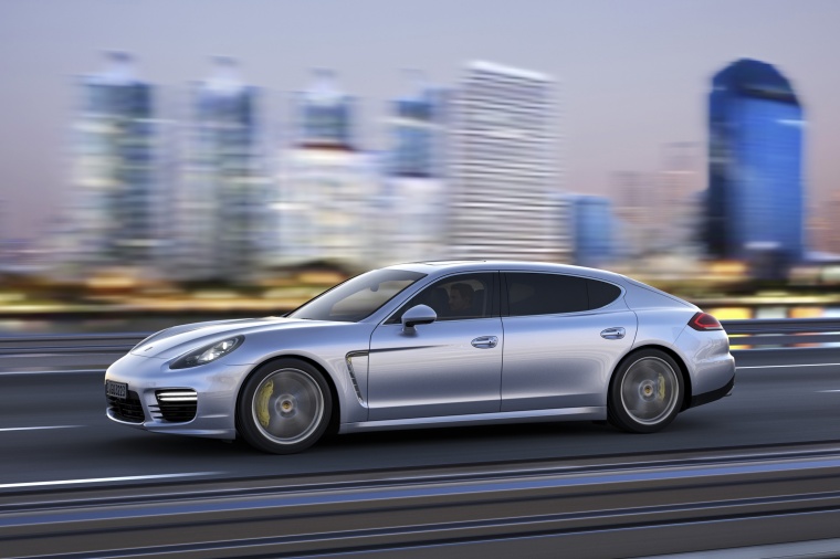 2014 Porsche Panamera Turbo Picture