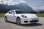 Picture of 2014 Porsche Panamera S e-Hybrid in White