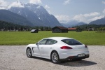 Picture of 2014 Porsche Panamera S e-Hybrid in White