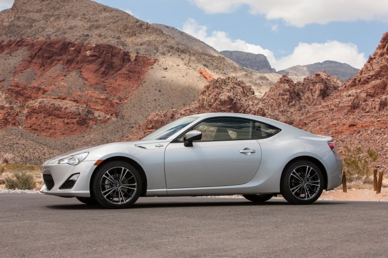2013 Scion FR-S Coupe Picture
