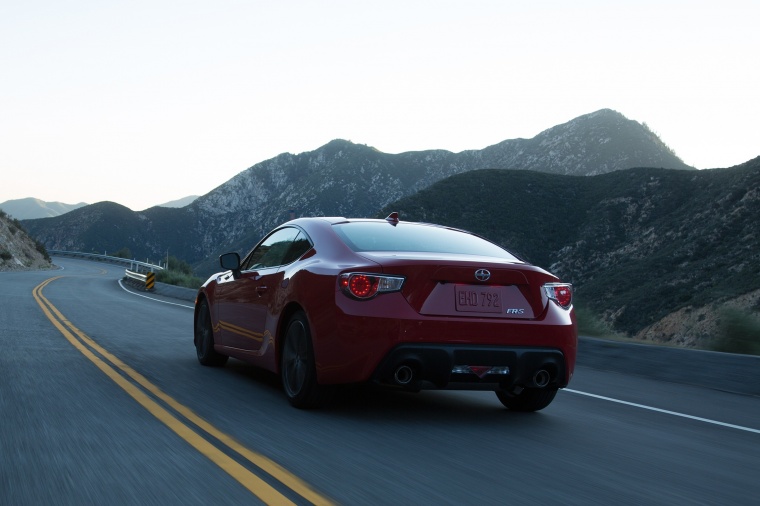 2016 Scion FR-S Coupe Picture