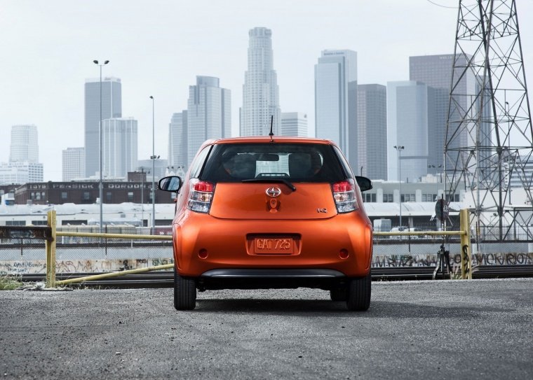 2014 Scion iQ Picture