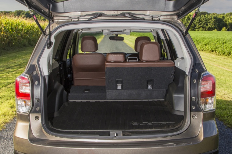 2018 Subaru Forester 2.0XT Touring Trunk Picture