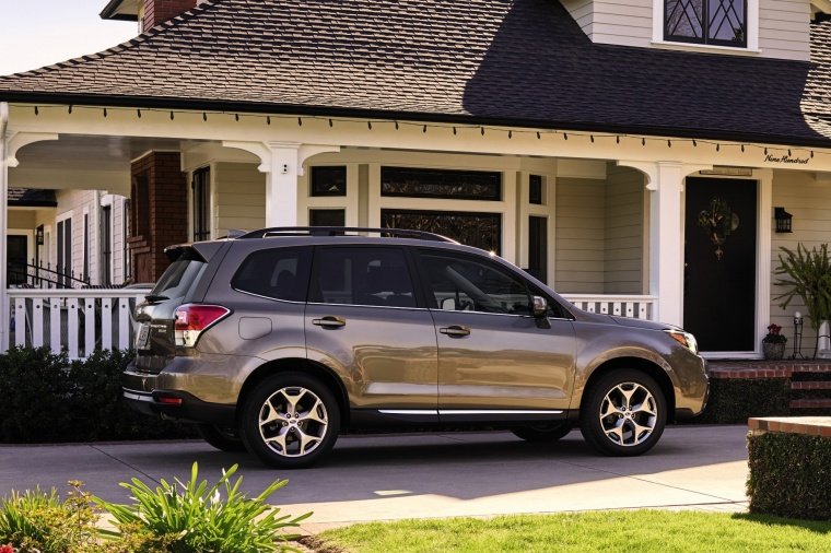 2018 Subaru Forester Touring Picture