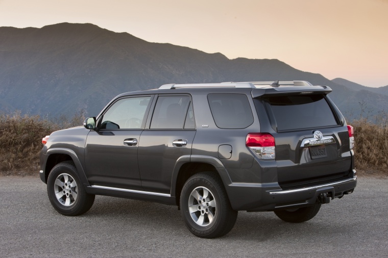 2010 Toyota 4Runner SR5 Picture