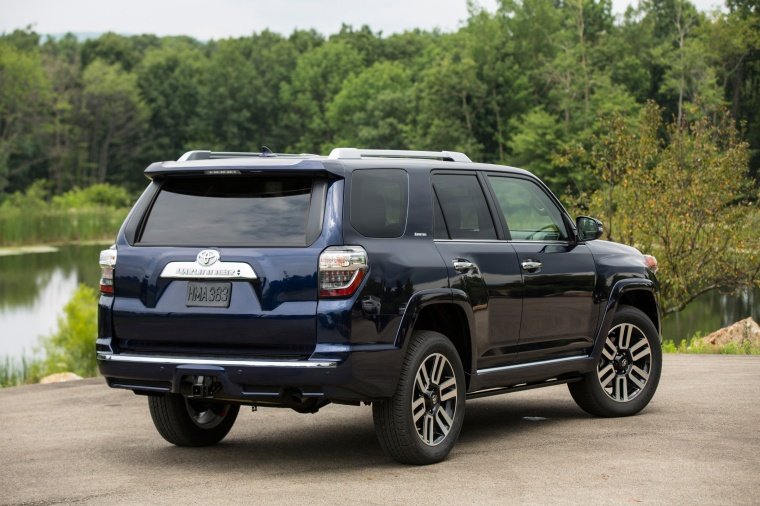 2015 Toyota 4Runner Limited Picture