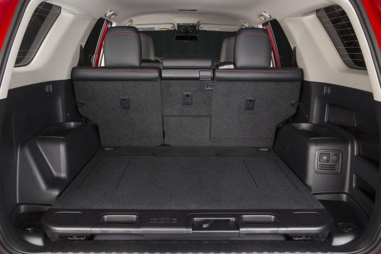 2015 Toyota 4Runner Trail Trunk Picture