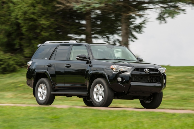 2018 Toyota 4Runner SR5 Picture