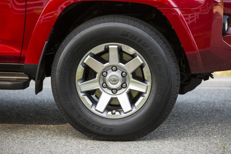 2019 Toyota 4Runner TRD Off Road Rim Picture