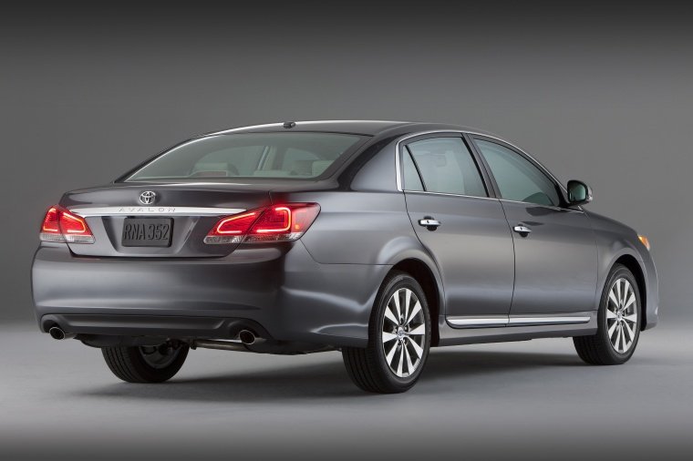 2011 Toyota Avalon Picture
