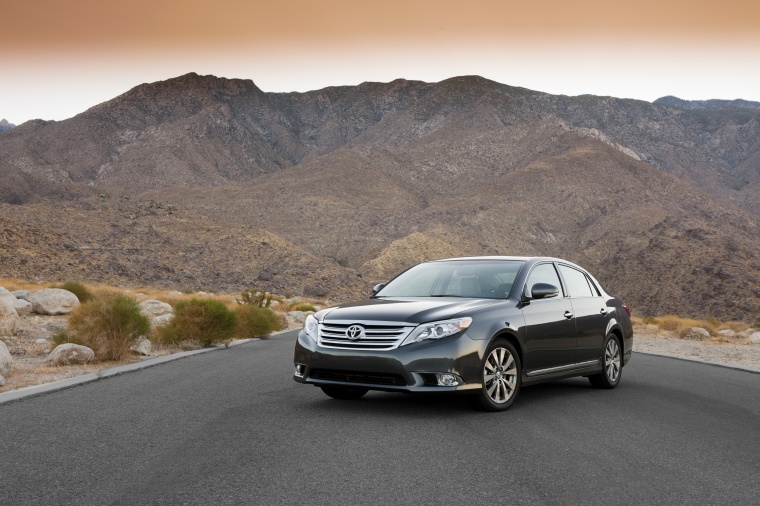 2011 Toyota Avalon Picture