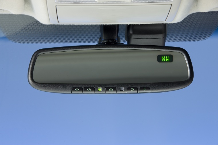 2011 Toyota Avalon Rear-view Mirror Picture