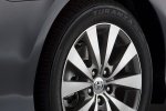 Picture of 2012 Toyota Avalon Rim