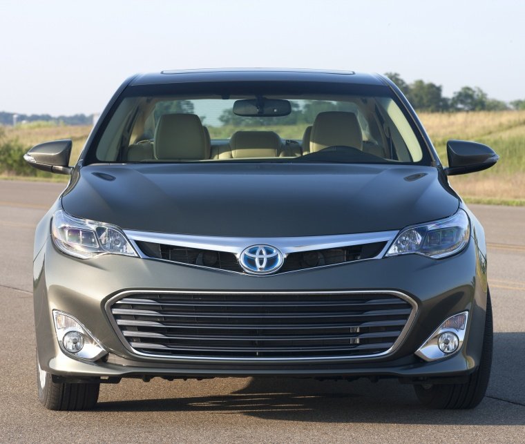 2014 Toyota Avalon Hybrid Picture