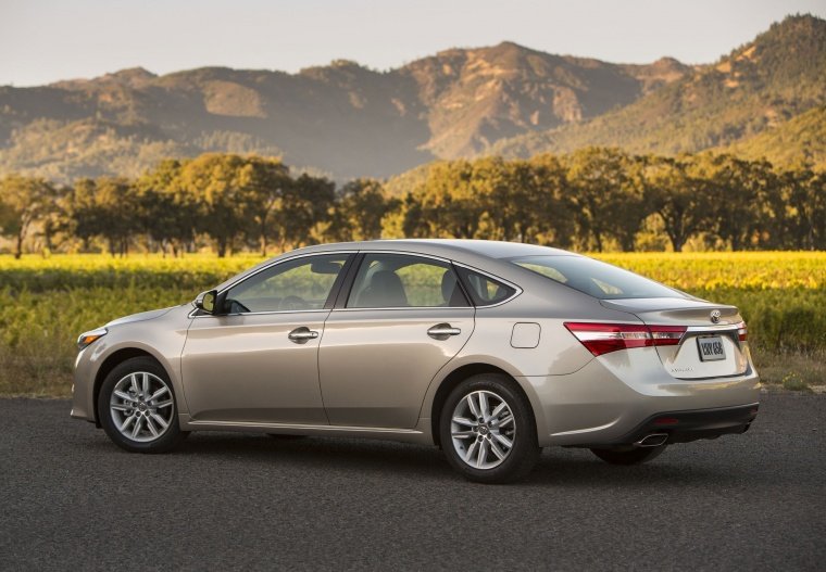 2015 Toyota Avalon XLE Picture