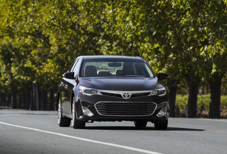 2015 Toyota Avalon XLE Picture