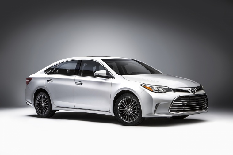 2017 Toyota Avalon Touring Picture