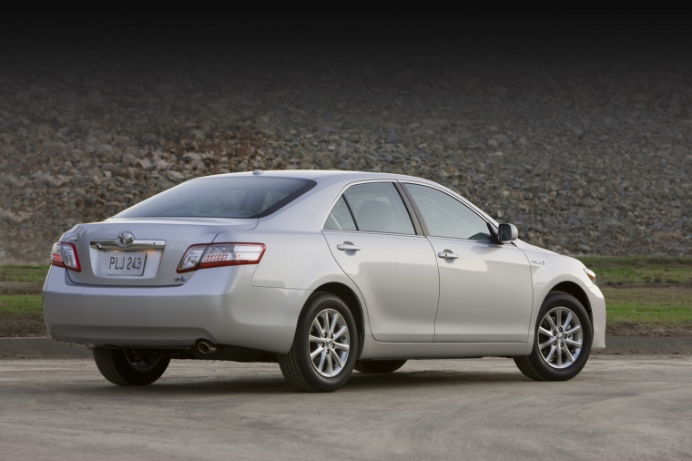 2010 Toyota Camry Hybrid Picture