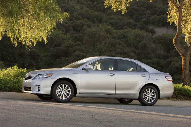 2010 Toyota Camry Hybrid Picture