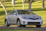 Picture of 2011 Toyota Camry Hybrid in Classic Silver Metallic